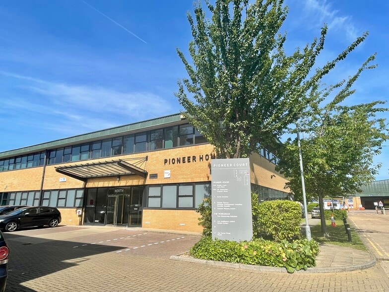 Chivers Way, Histon for lease - Building Photo - Image 2 of 6