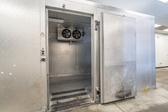 630 W Highway 50, O'Fallon, IL à louer Photo intérieure- Image 2 de 14