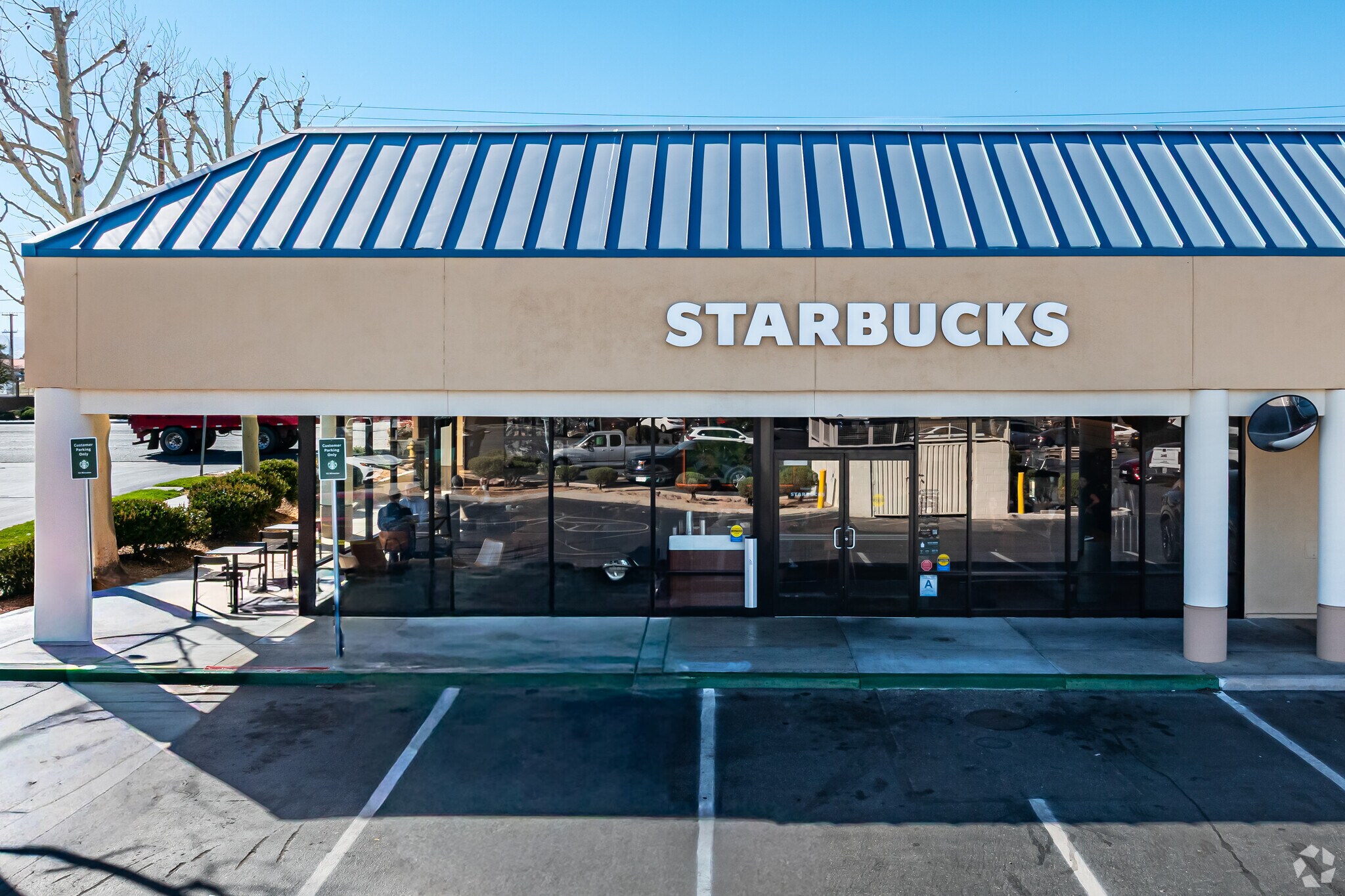 17080 Bear Valley Rd, Victorville, CA à vendre Photo du bâtiment- Image 1 de 18