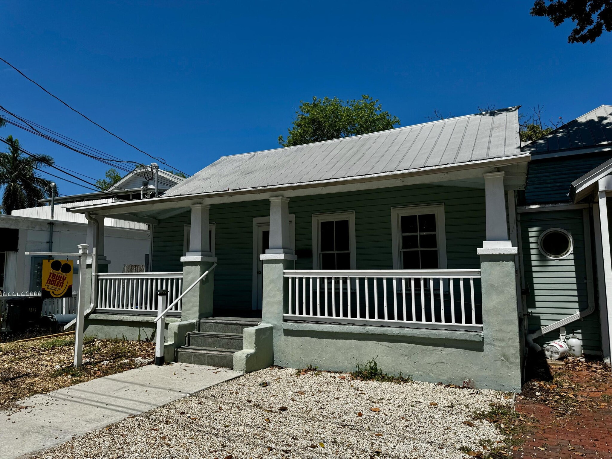 1213 Truman Ave, Key West, FL à louer Photo du b timent- Image 1 de 7