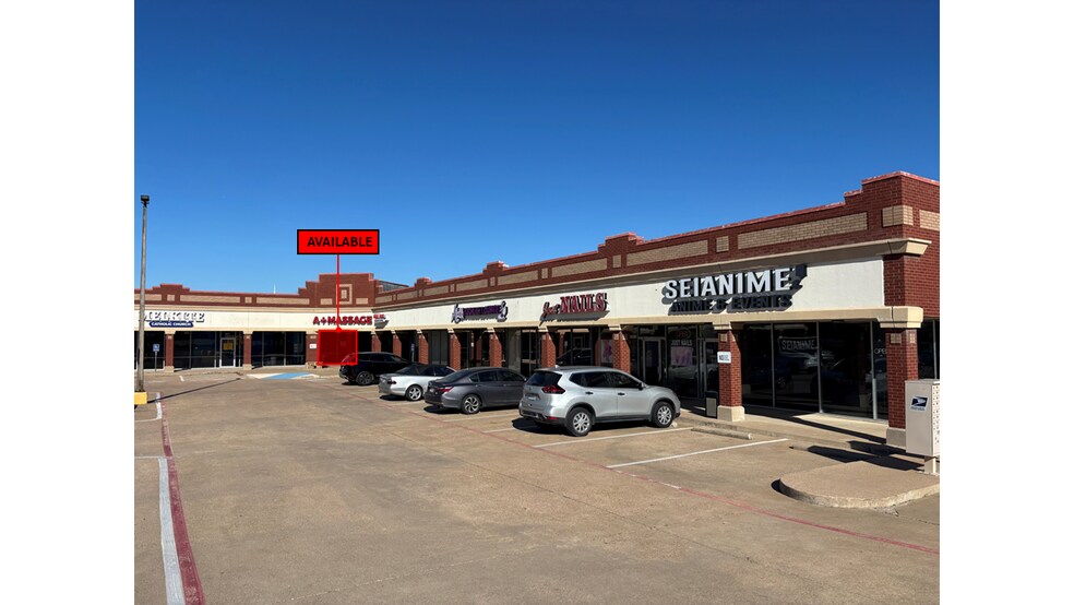 6900 Denton Hwy, Watauga, TX à louer - Photo du bâtiment - Image 2 de 8