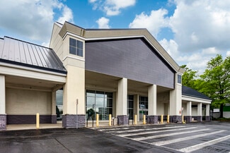 More details for 2051 Chain Bridge Rd, Vienna, VA - Retail for Lease