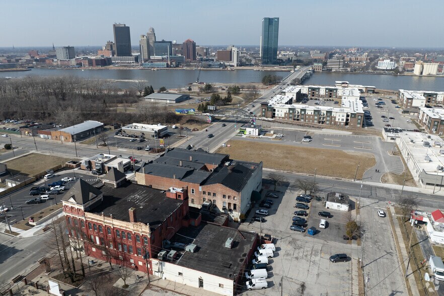101 Main St, Toledo, OH à vendre - Photo du bâtiment - Image 3 de 5