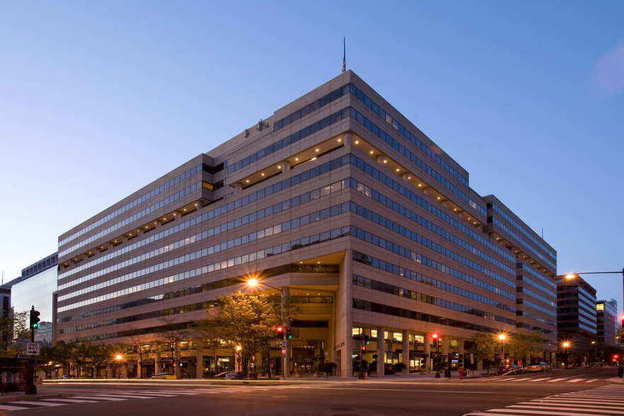 1825 I St NW, Washington, DC à louer - Photo du bâtiment - Image 2 de 20