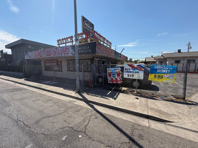 1641 N Wilson Way, Stockton, CA à vendre - Photo du bâtiment - Image 3 de 4