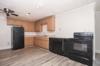 12820 Willow Centre Dr, Houston, TX for lease Interior Photo- Image 1 of 19