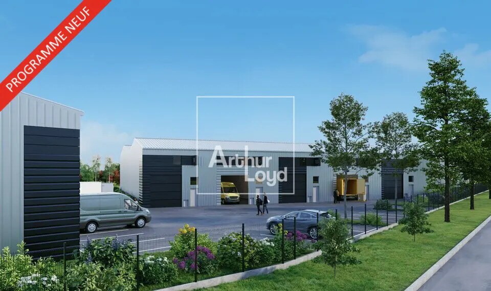 Local d'activités dans Brie-Comte-Robert à vendre - Photo du bâtiment - Image 1 de 7