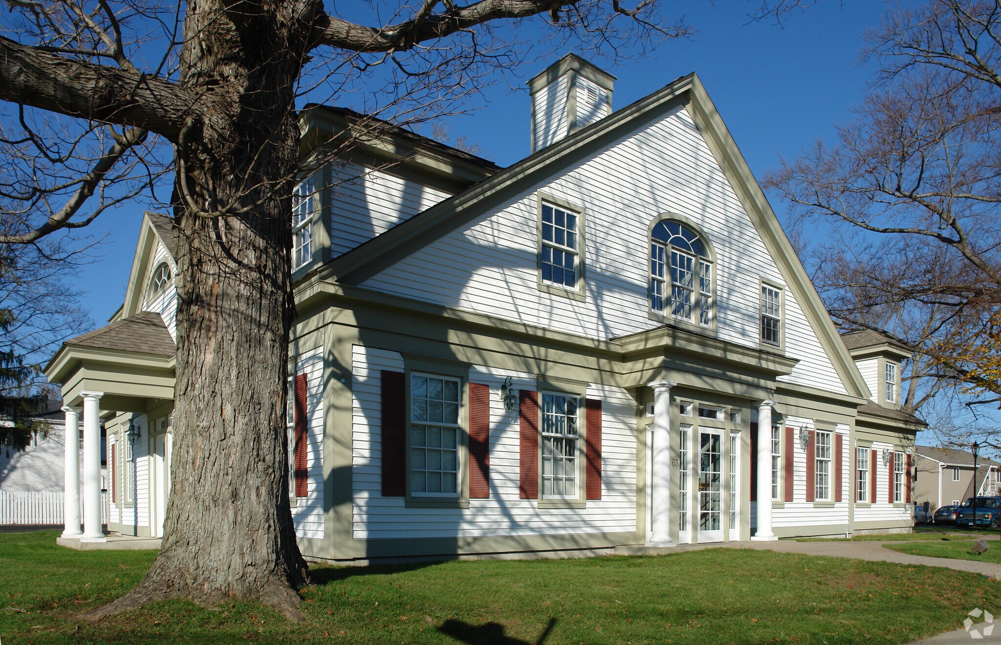 63 Norwich Ave, Colchester, CT à louer Photo principale- Image 1 de 4