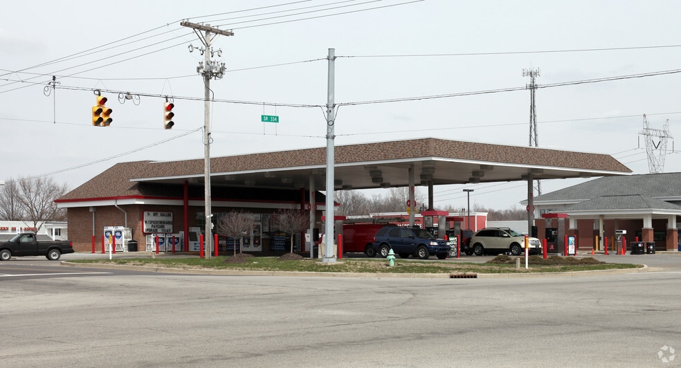 25-75 W Boone Vlg, Zionsville, IN for lease - Primary Photo - Image 3 of 5