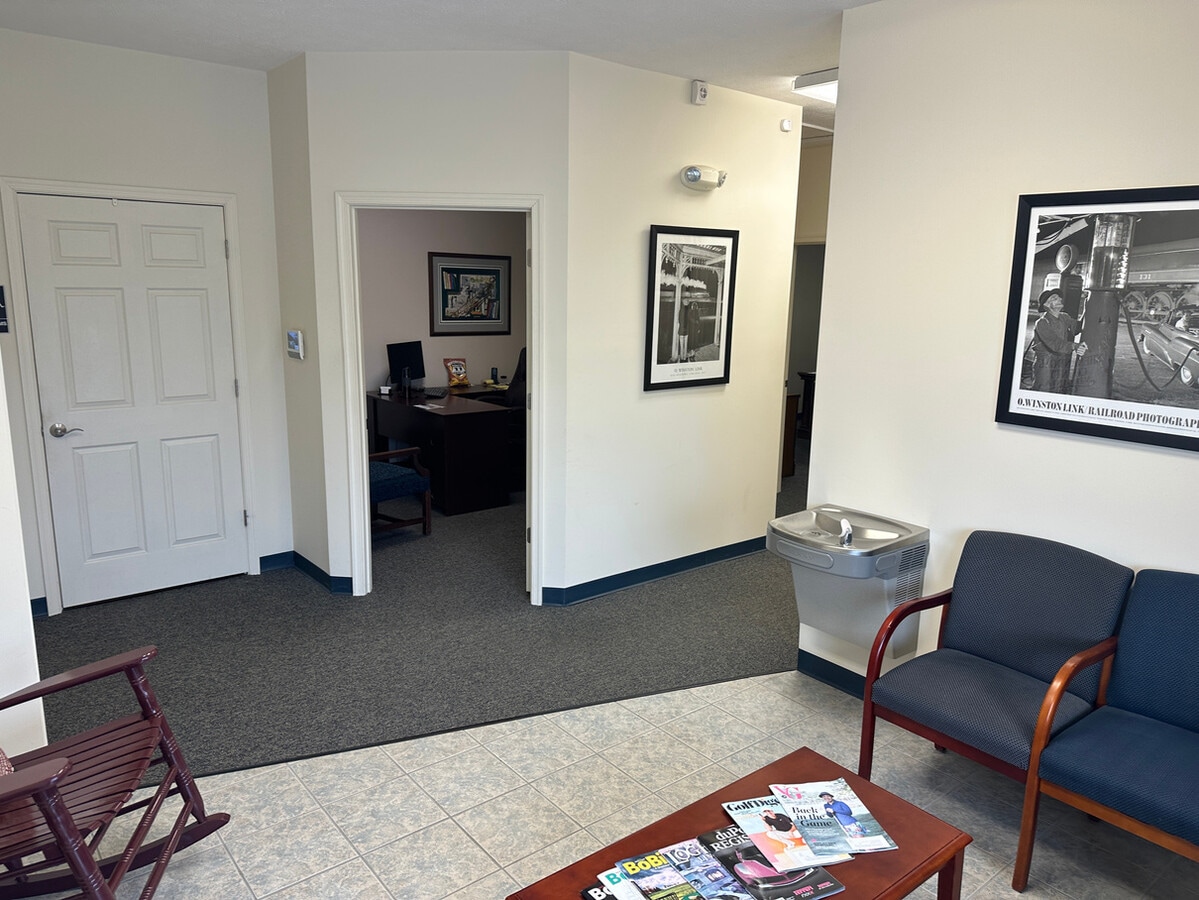 3211 Peoples Dr, Harrisonburg, VA 22801 - Unit 110 - - Interior Photo - Image 2 of 5