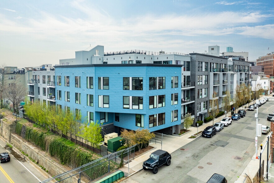 81 A St, Boston, MA for sale - Primary Photo - Image 1 of 14