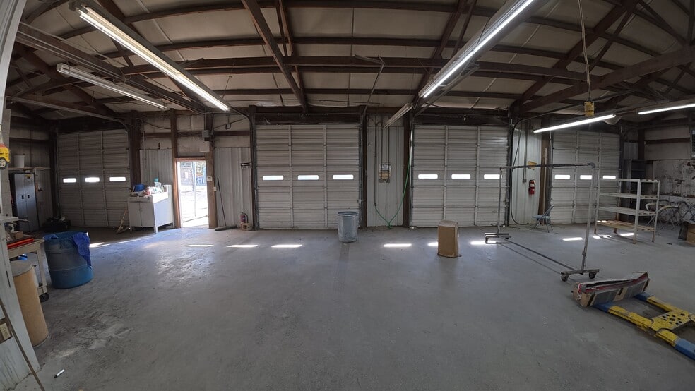 1106 S 5th St, Easley, SC for sale - Building Photo - Image 3 of 8