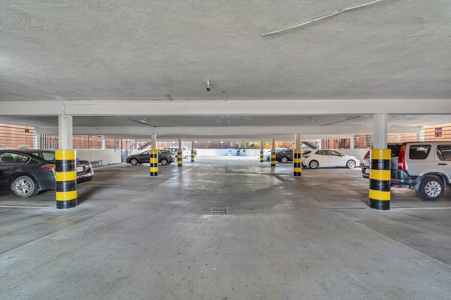 556 N 1st St, San Jose, CA à louer - Photo intérieure - Image 3 de 66