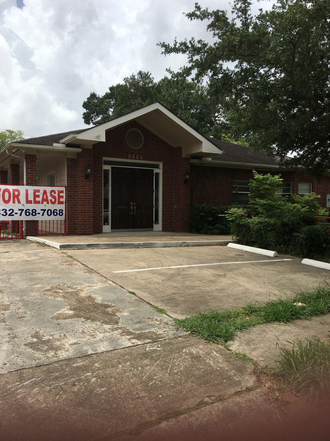 2223 Dorrington St, Houston, TX à louer Photo principale- Image 1 de 10