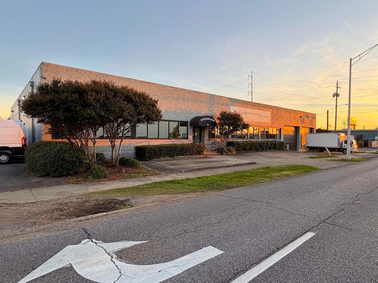 1201 3rd Ave N, Birmingham, AL for lease Primary Photo- Image 1 of 11