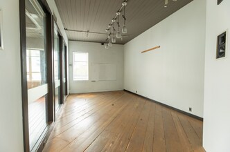 49 Dunlevy Ave, Vancouver, BC à louer Photo intérieure- Image 1 de 6