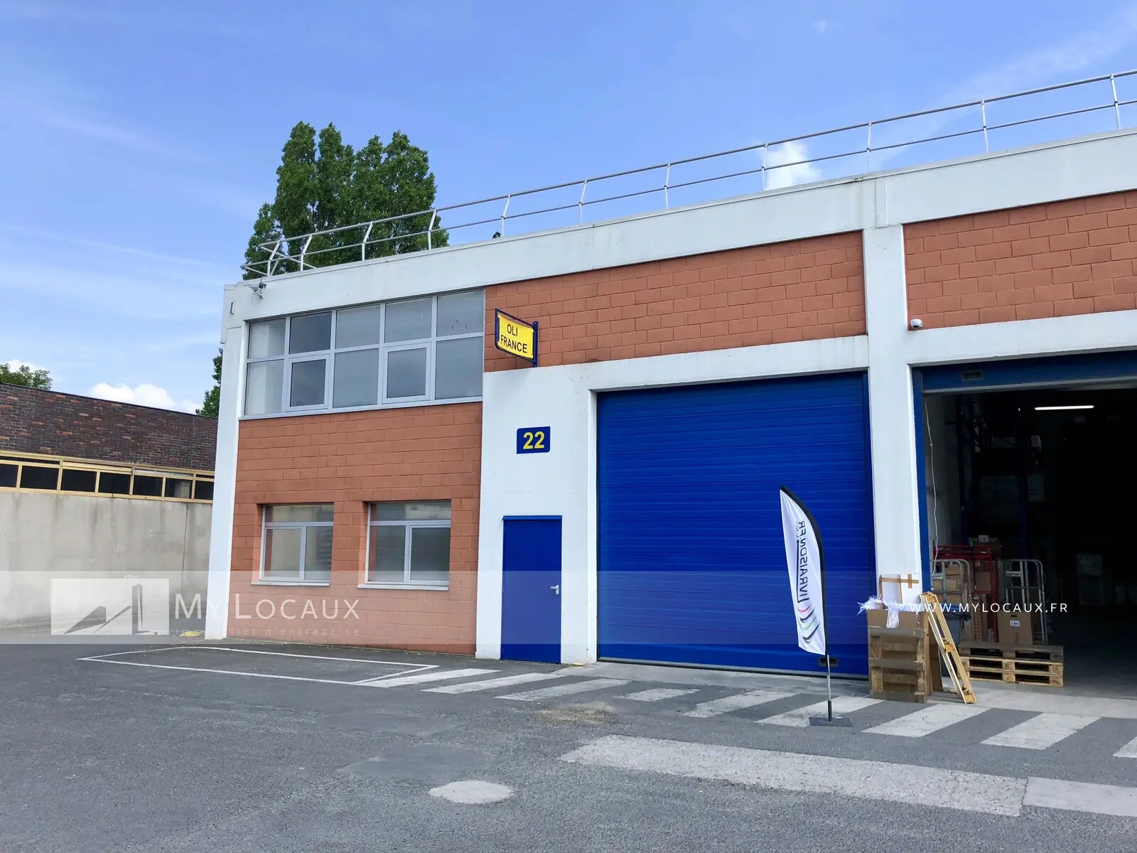Flex dans Villepinte à louer Photo du bâtiment- Image 1 de 8