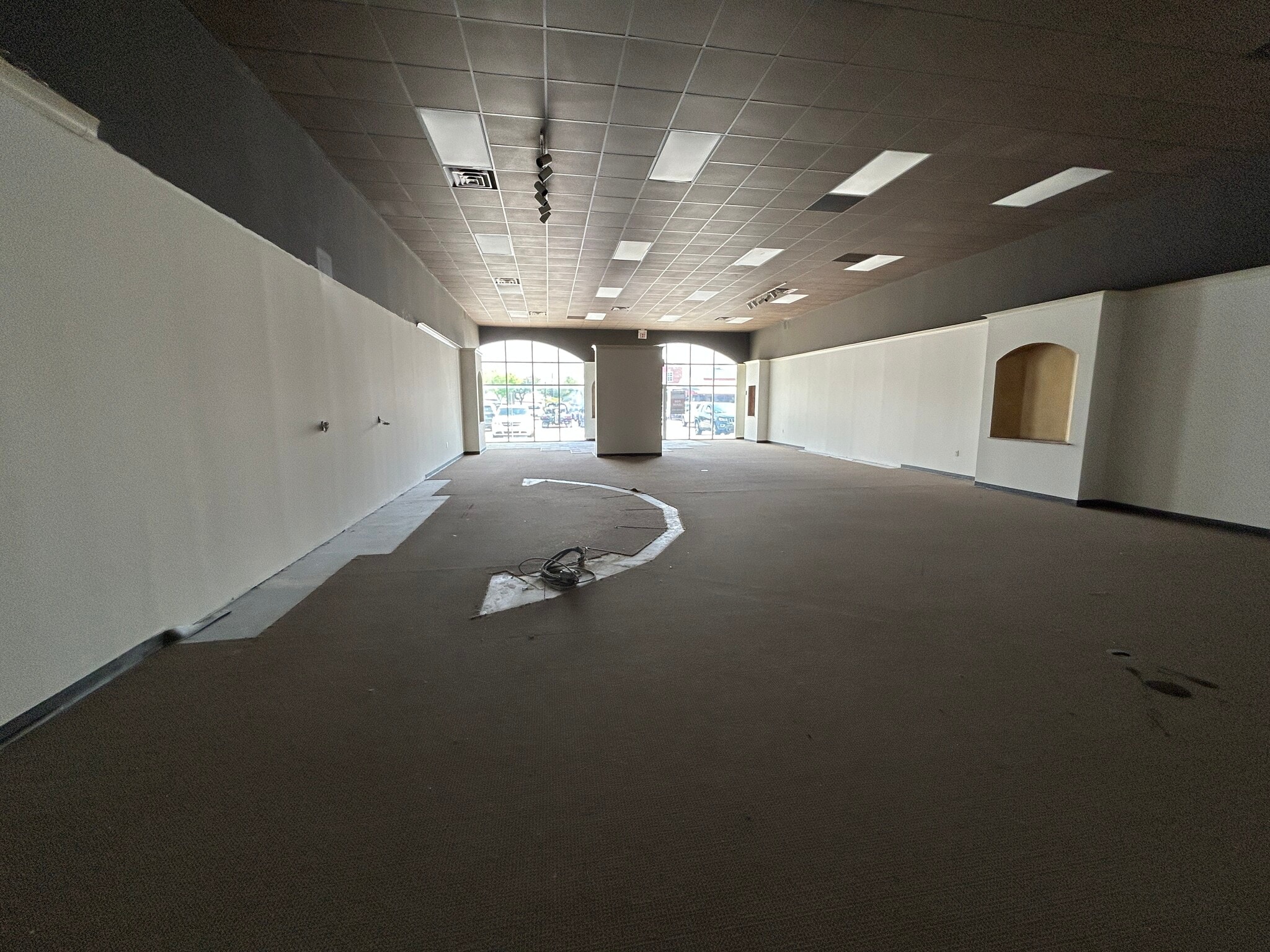 17000 Tomball Pkwy, Houston, TX for lease Interior Photo- Image 1 of 4
