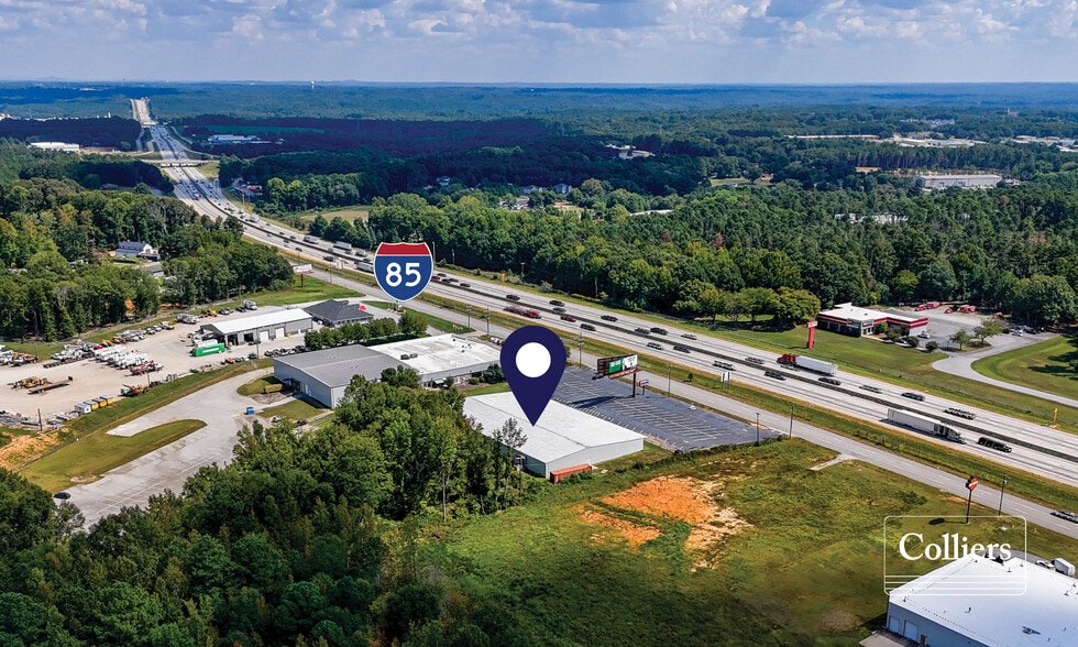 415 Sha Ln, Spartanburg, SC for sale - Building Photo - Image 3 of 16