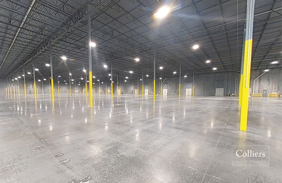 610 Kelsey Ct, West Columbia, SC for lease - Building Photo - Image 2 of 7