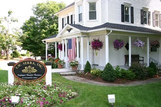 Plus de détails pour 112 Huntington St, Shelton, CT - Bureau à louer