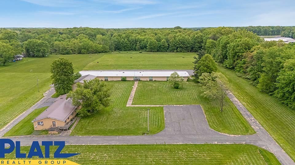 709 Milton, Newton Falls, OH à vendre - Photo du bâtiment - Image 2 de 13