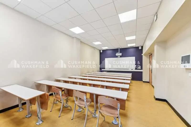 11 Rue Pierre Dupont, Paris à louer - Photo intérieure - Image 2 de 10