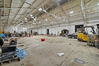 1301 18th St, Racine, WI for lease Interior Photo- Image 1 of 11
