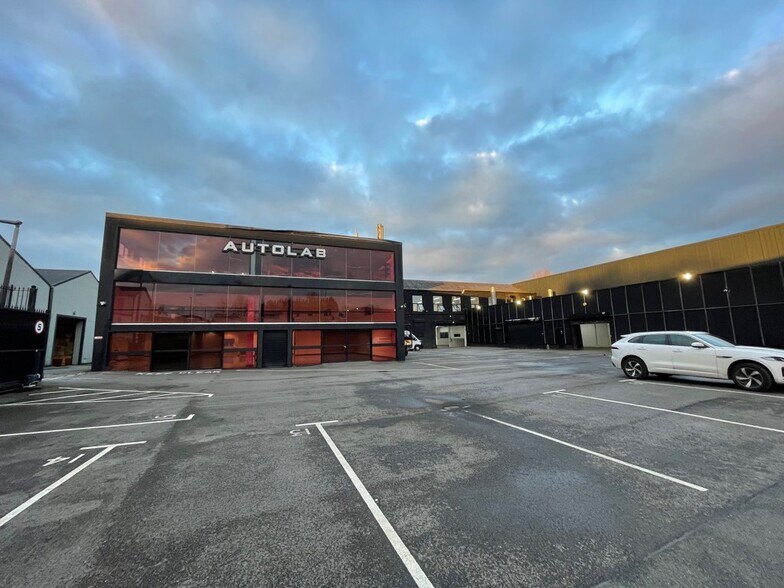 Gate St, Blackburn à louer - Photo du bâtiment - Image 2 de 12
