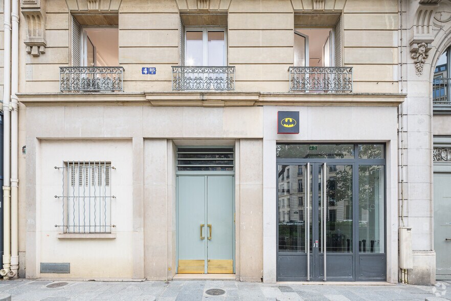 4 Rue Du Bouloi, Paris à louer - Photo du bâtiment - Image 3 de 5
