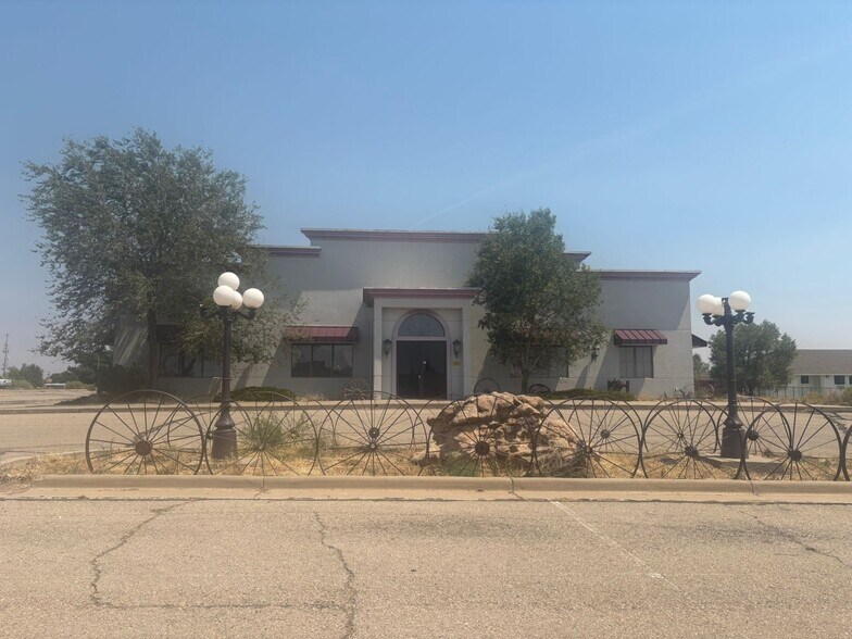 733 S Main St, Blanding, UT for sale - Building Photo - Image 1 of 4