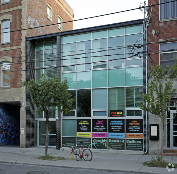 636 King St W, Toronto, ON for lease - Building Photo - Image 2 of 7