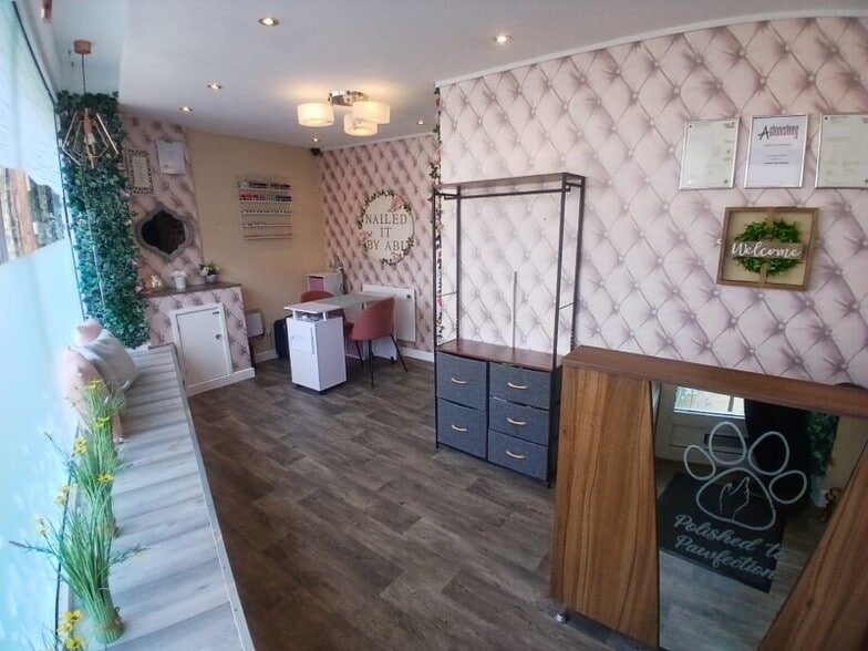 3 Cross St, Accrington for sale - Interior Photo - Image 2 of 5