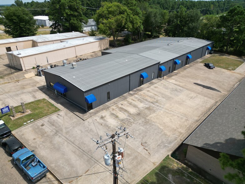 3550 Westway St, Tyler, TX for lease - Building Photo - Image 1 of 9