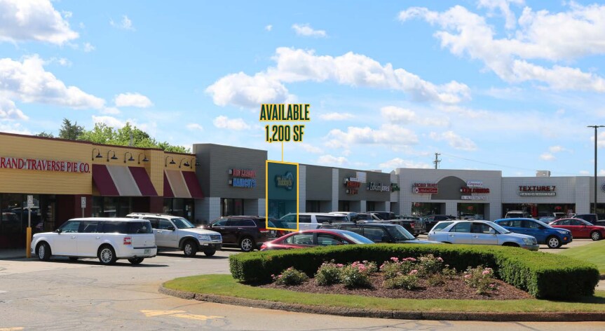 9912 E Grand River Ave, Brighton, MI for lease Building Photo- Image 1 of 3