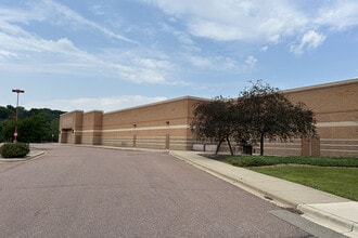 1914 S Broadway St, New Ulm, MN for sale Building Photo- Image 1 of 6