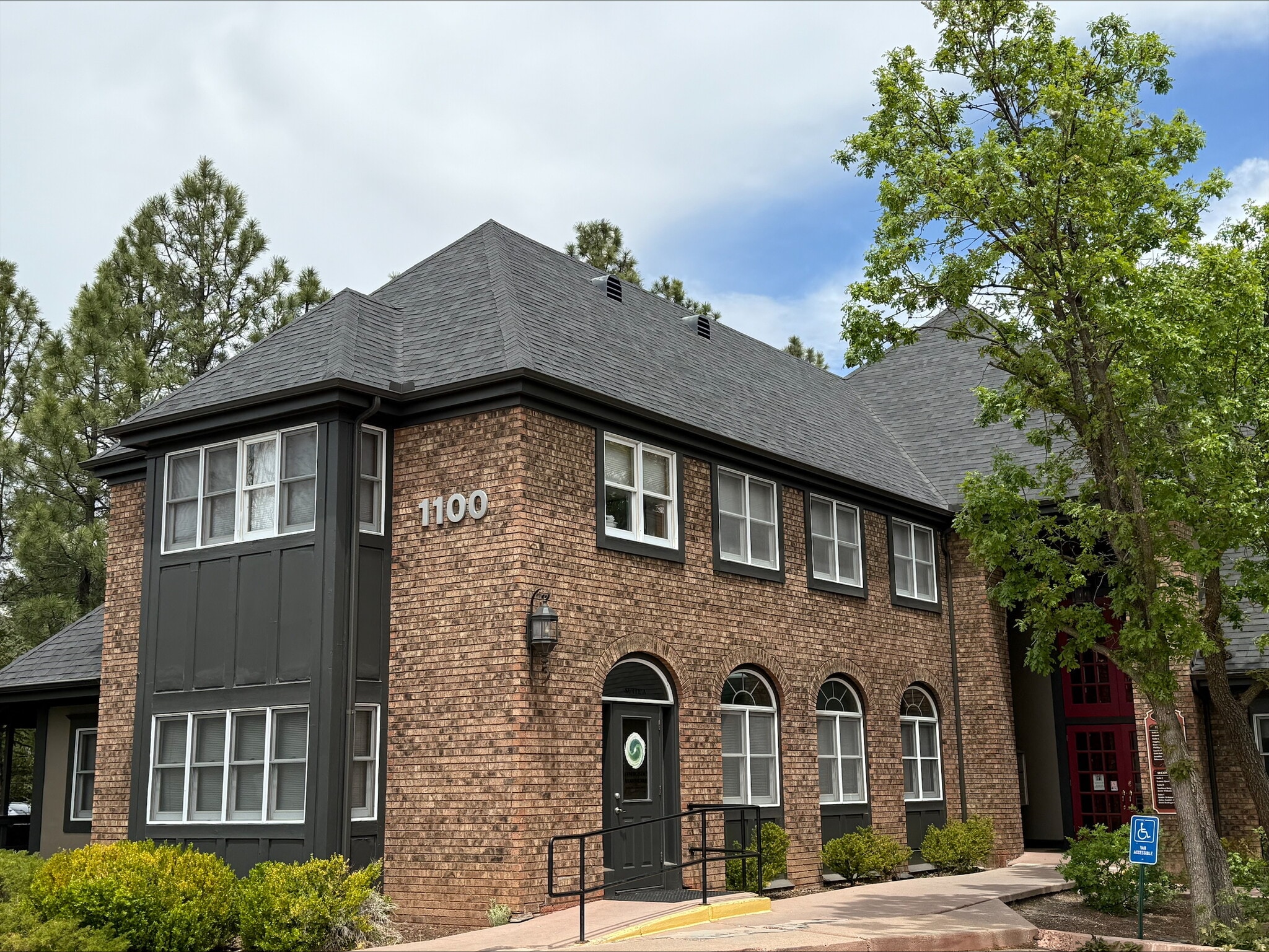 1100 N San Francisco St, Flagstaff, AZ for lease Primary Photo- Image 1 of 4