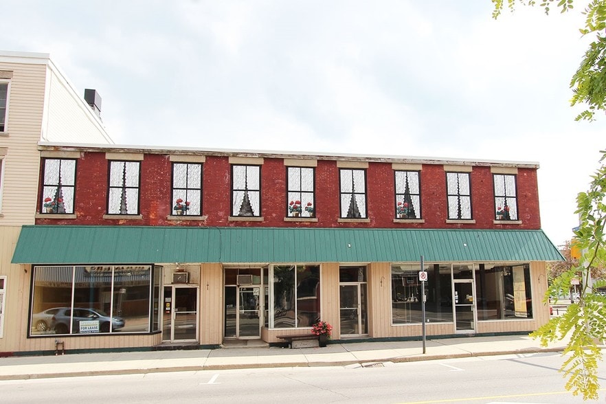 187-199 King St W, Prescott, ON for lease - Building Photo - Image 3 of 26
