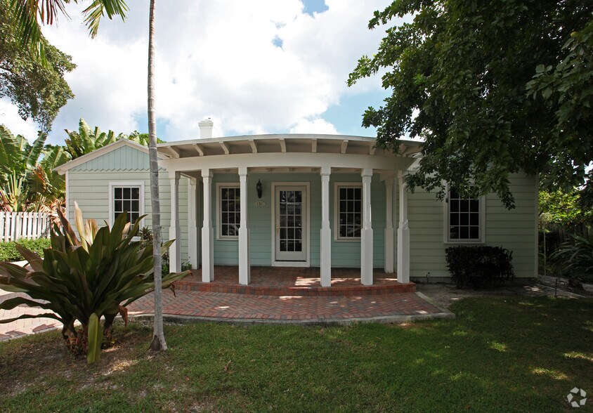 131 N Swinton Ave, Delray Beach, FL à louer - Photo du bâtiment - Image 1 de 11