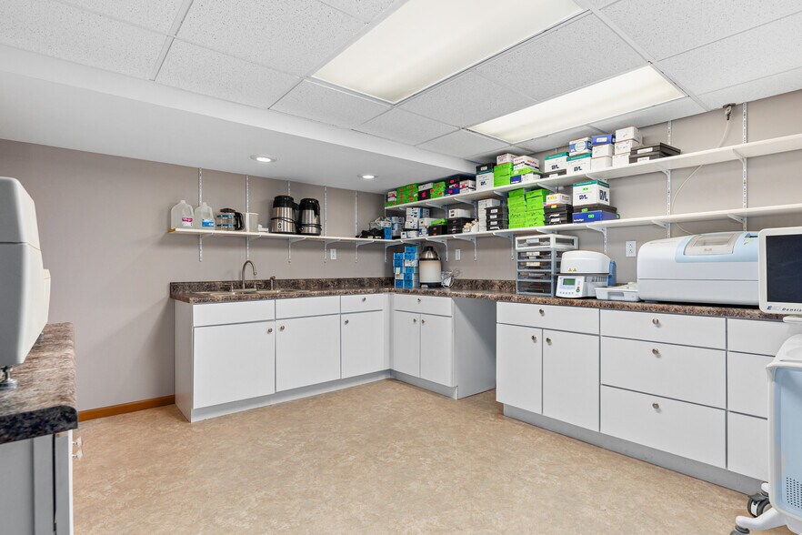 709 Staunton Rd, Gillespie, IL à vendre - Photo intérieure - Image 3 de 32