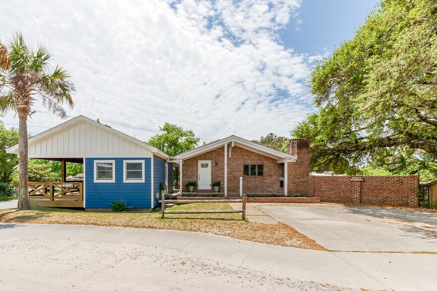 47649 Buxton Back Rd, Buxton, NC à vendre - Photo du bâtiment - Image 3 de 6