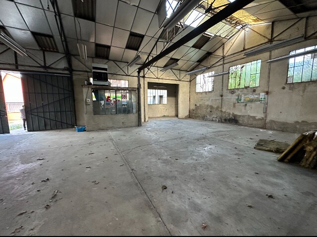 Local d'activités dans Limas à vendre - Photo du bâtiment - Image 3 de 11