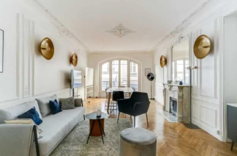 30 Rue De Miromesnil, Paris à vendre Photo intérieure- Image 1 de 2