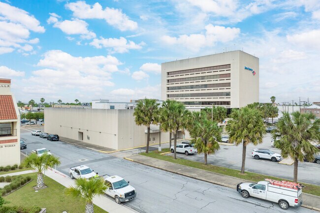 Plus de détails pour 222 E Van Buren Ave, Harlingen, TX - Bureau à louer