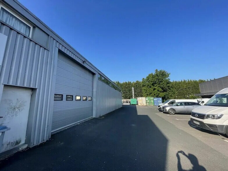 Industriel dans La Chapelle-sur-Erdre à vendre - Photo du bâtiment - Image 3 de 6