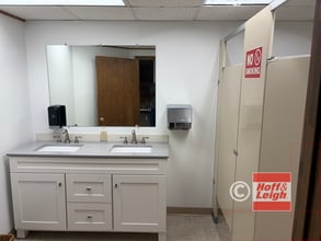 835 Southeast Ave, Tallmadge, OH à louer Photo intérieure- Image 2 de 5