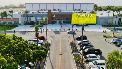 7795 W Flagler St, Miami, FL for lease Interior Photo- Image 1 of 1