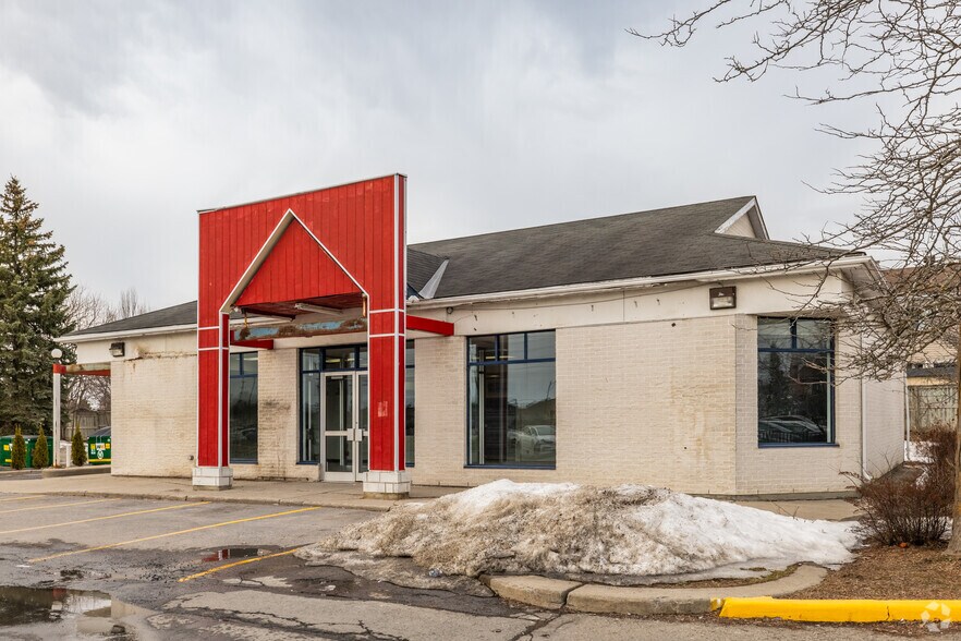 915 Watters Rd, Ottawa, ON for lease - Building Photo - Image 2 of 2