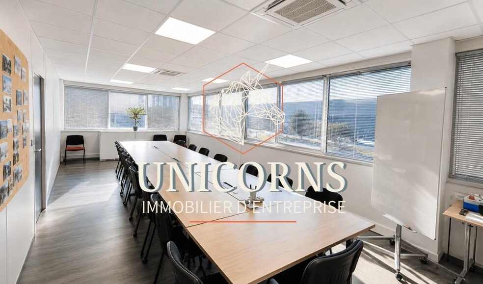 46 Avenue Du Général De Croutte, Toulouse for lease - Interior Photo - Image 1 of 6