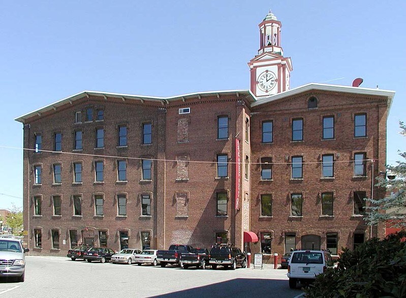 7 Mill St, Maynard, MA à louer - Photo du bâtiment - Image 2 de 3